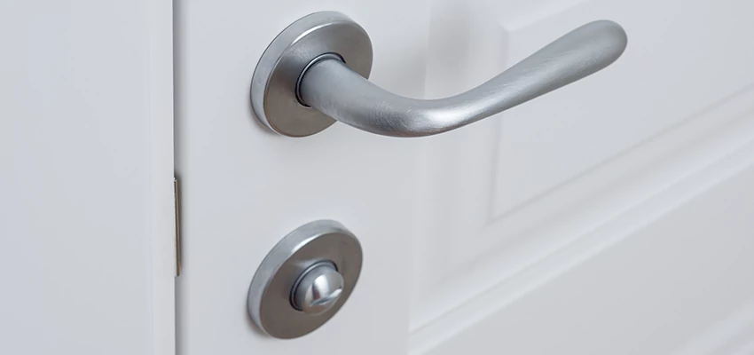 Single-Occupancy Restroom Locks Repair in Poinciana, Florida