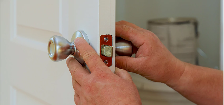 AAA Locksmiths For lock Replacement in Poinciana, Florida