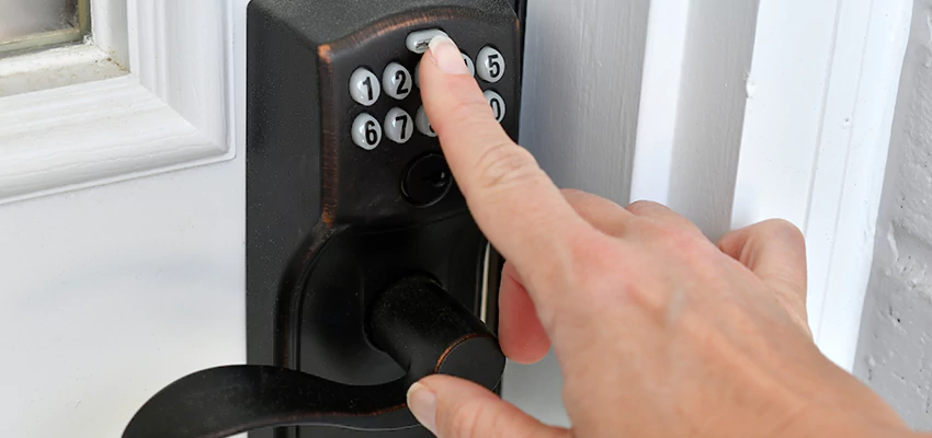 High-security Code Lock Ideas in Poinciana, Florida